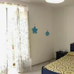 בית הארחה Petite Etoile SantʼAgata di Militello